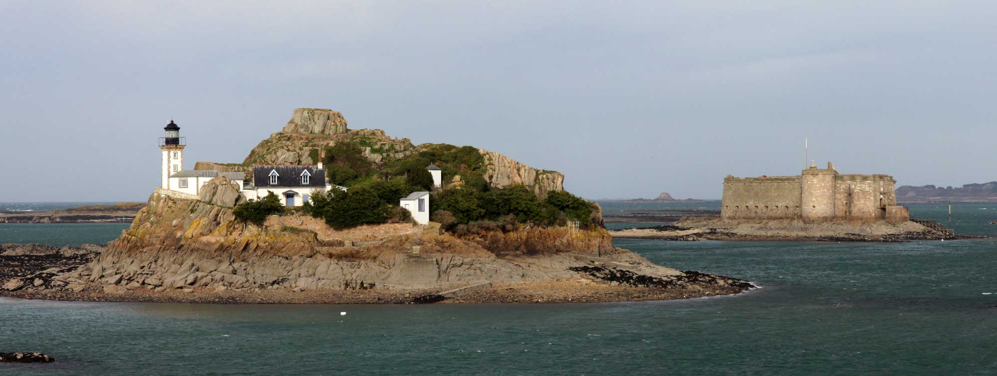 Château du Taureau dans la Baie de Morlaix